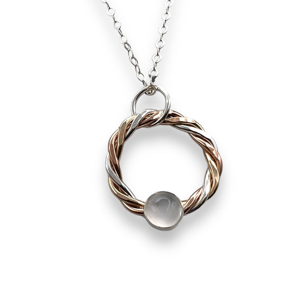 4116 - The Twist Pendant