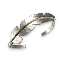 8015 - Feather Cuff